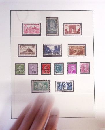1849-1965, Collection reprenant de bons timbres comme