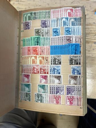 1859-1979, Important stock d'un ancien négociant, avec