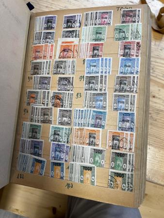1859-1979, Important stock d'un ancien négociant, avec