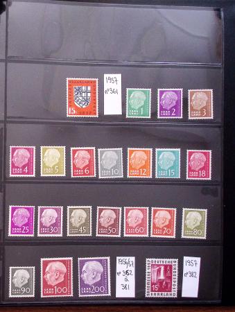 THEMATICS 1915-2010, Collection en 9 classeurs sur