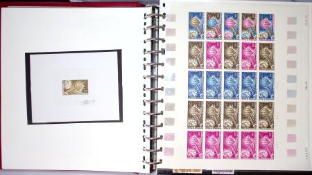 1870-2015, Specialized Balloon Mail Collection in 26