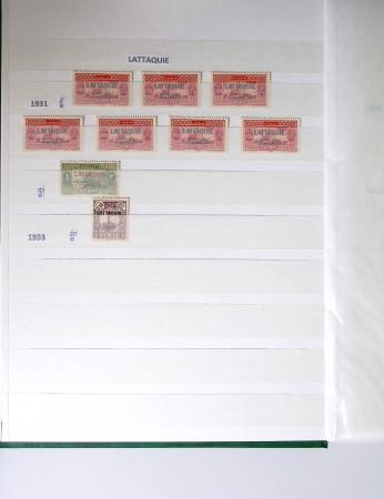 1859-1940, Ensemble de neufs et d'obl. en 19 classeurs