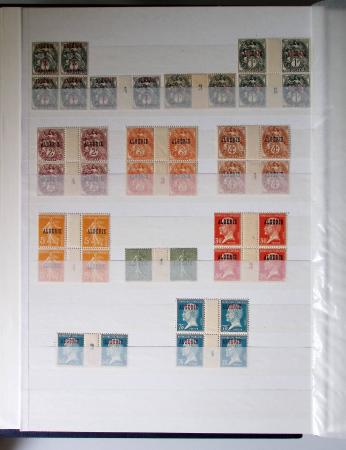 1859-1940, Ensemble de neufs et d'obl. en 19 classeurs