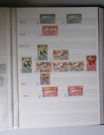 1859-1940, Ensemble de neufs et d'obl. en 19 classeurs
