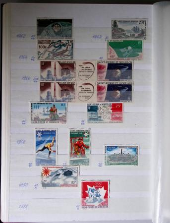 1859-1940, Ensemble de neufs et d'obl. en 19 classeurs