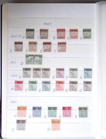 1859-1940, Ensemble de neufs et d'obl. en 19 classeurs
