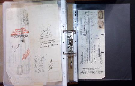 1748-1985, FISCAUX : importante collection de timbres