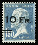 N°4 Pasteur 10F sur 1f50 bleu, neuf avec trace de charnière,
