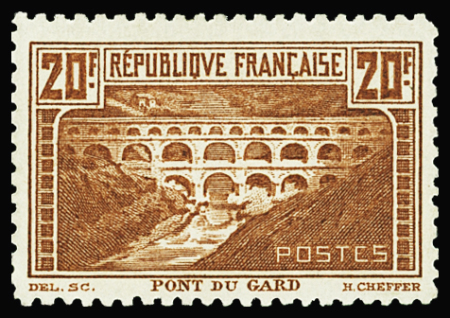 N°262B 20f Pont du Gard, Type I, dentelure 11, neuf