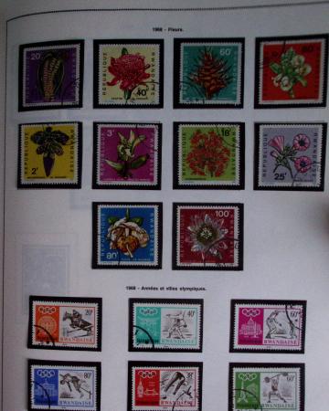 1886-1970 Mint & used collection in Philac album showing