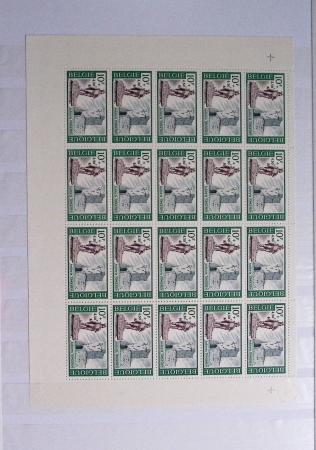 1918-1990 Mint and used collection in one album with