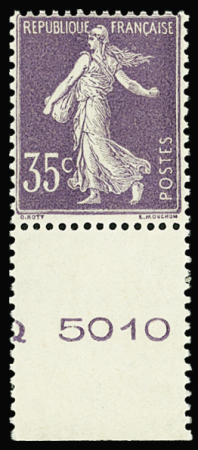 N°136 35c violet clair, bdf, neuf ** (* sur bdf), TB
