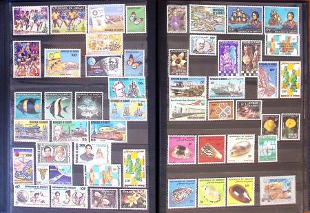 1889-2017, Collections multiples en 3 albums et 5 classeurs
