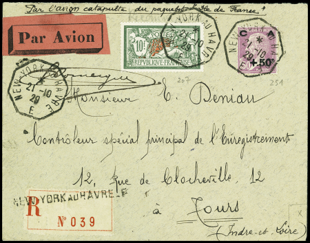 N°207 + 251 OBL CAD octogonal "New-York au Havre E" (21.10.29) sur lettre catapultée du paquebot Ile de France avec signature du pilote Domergue. TB