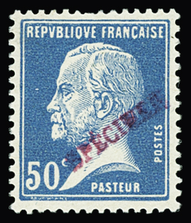 N°176 Pasteur, 50c bleu, surch. SPECIMEN en ROUGE, destiné à être exposé dans les bureaux de poste, neuf *, TB