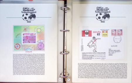Exceptionnelle collection sur le thème du foot en 30
