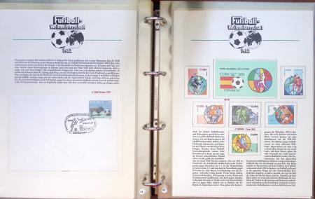 Exceptionnelle collection sur le thème du foot en 30