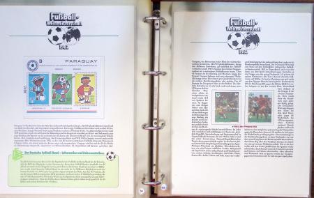Exceptionnelle collection sur le thème du foot en 30