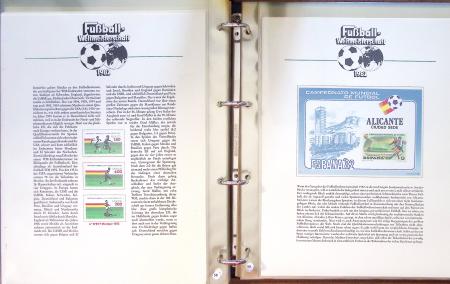 Exceptionnelle collection sur le thème du foot en 30