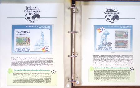 Exceptionnelle collection sur le thème du foot en 30