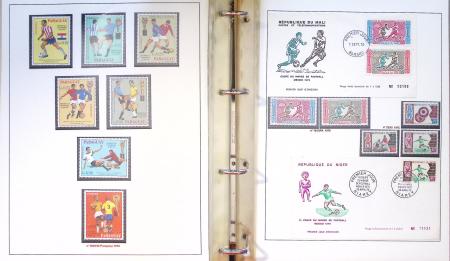 Exceptionnelle collection sur le thème du foot en 30