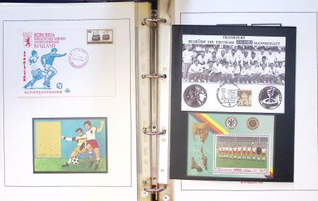 Exceptionnelle collection sur le thème du foot en 30