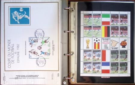 Exceptionnelle collection sur le thème du foot en 30