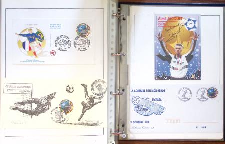 Exceptionnelle collection sur le thème du foot en 30