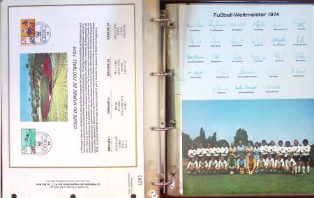 Exceptionnelle collection sur le thème du foot en 30