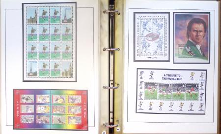 Exceptionnelle collection sur le thème du foot en 30
