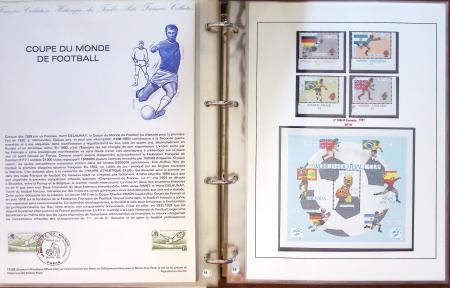 Exceptionnelle collection sur le thème du foot en 30