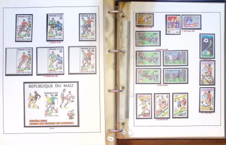 Exceptionnelle collection sur le thème du foot en 30