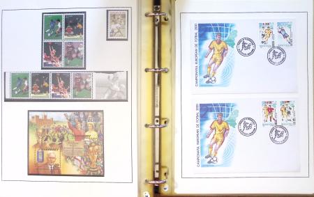 Exceptionnelle collection sur le thème du foot en 30