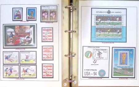 Exceptionnelle collection sur le thème du foot en 30