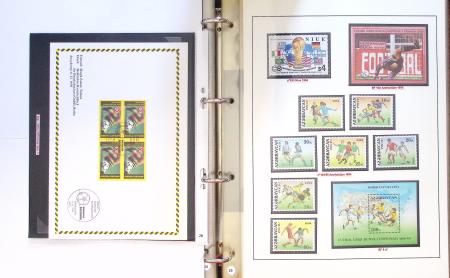 Exceptionnelle collection sur le thème du foot en 30