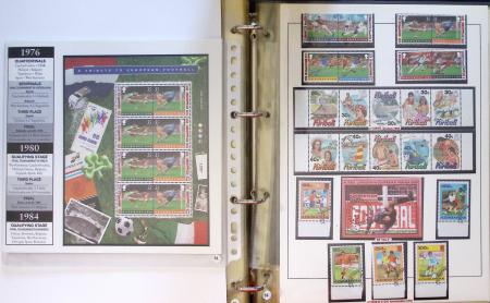 Exceptionnelle collection sur le thème du foot en 30