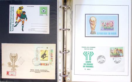 Exceptionnelle collection sur le thème du foot en 30