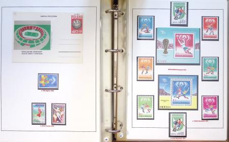 Exceptionnelle collection sur le thème du foot en 30