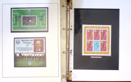 Exceptionnelle collection sur le thème du foot en 30