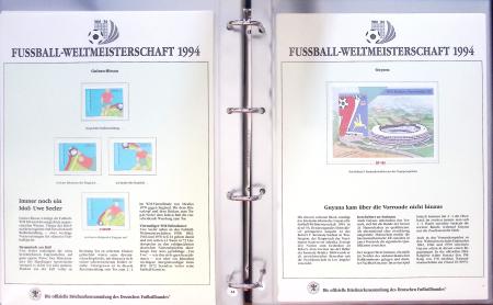 Exceptionnelle collection sur le thème du foot en 30