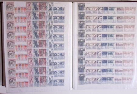 1945-1988, Stock de France en 5 classeurs, neufs avec