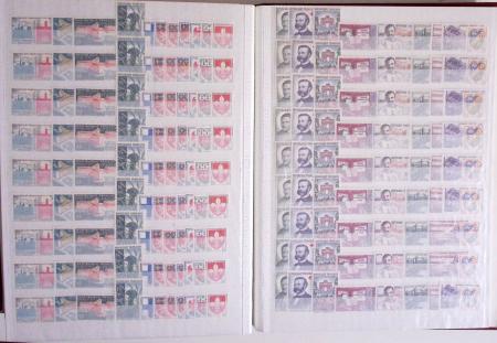 1945-1988, Stock de France en 5 classeurs, neufs avec