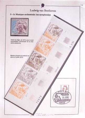 THEMATIQUE 1800-2010 11 volumes et 2 boites sur la