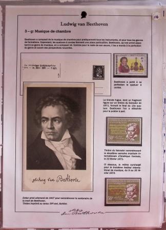 THEMATIQUE 1800-2010 11 volumes et 2 boites sur la