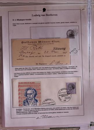 THEMATIQUE 1800-2010 11 volumes et 2 boites sur la