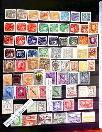 1690-1995, Collection en 5 classeurs du Monde entier,