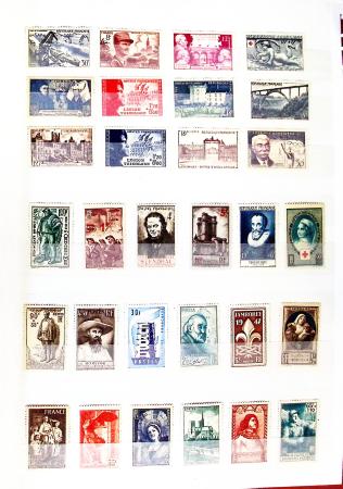 1900-2000, Collection en 6 classeurs, en neuf, certains