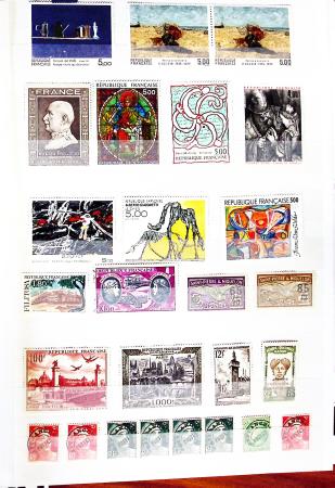 1900-2000, Collection en 6 classeurs, en neuf, certains