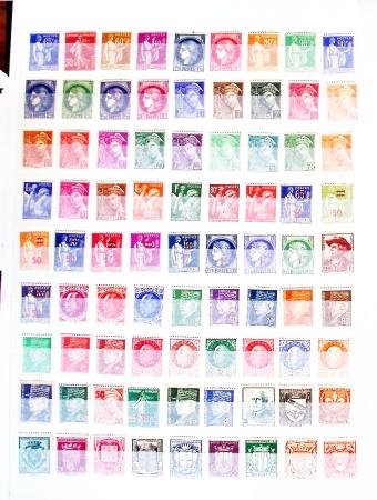 1900-2000, Collection en 6 classeurs, en neuf, certains