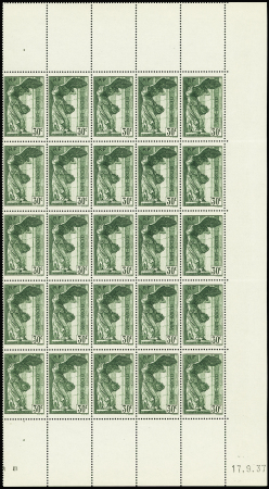 N°354/355 Victoire de Samothrace, en demi-feuilles